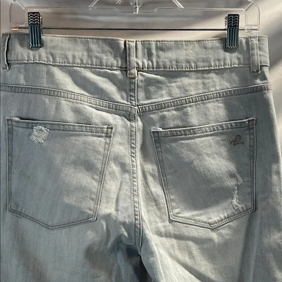 DL1961 Light Gray Boyfriend Jeans with Distressing